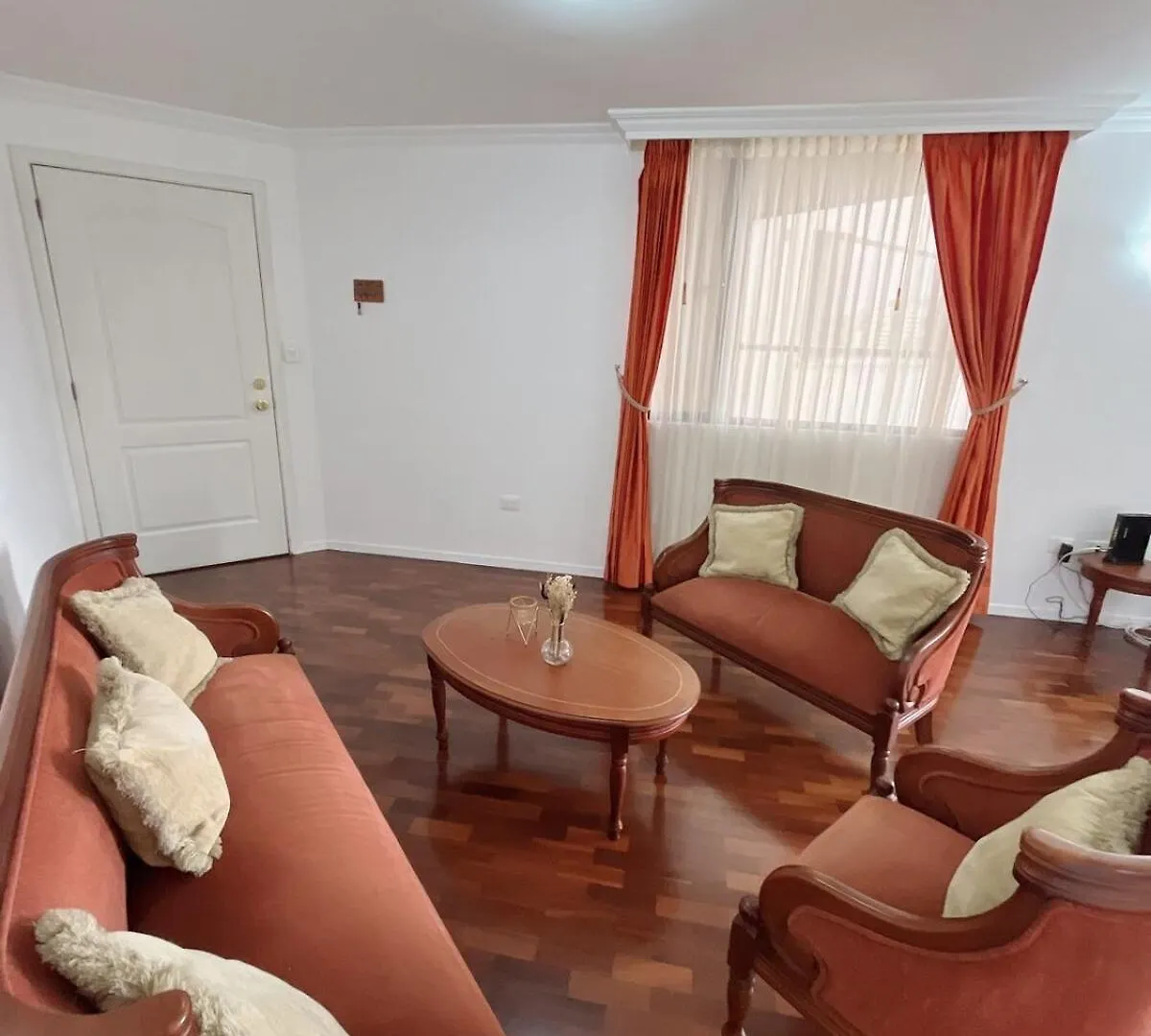 Suite En La Carolina Quito 0*,